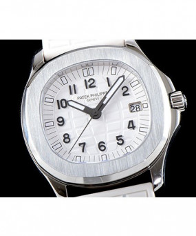 파텍필립 아쿠아넛 35mm-8 쿼츠 5067A-024